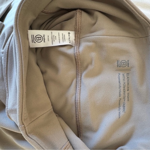 Athleta 7/8 High Waisted Activewear Leggings - Picture 3 of 7